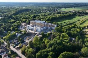Arche Nałęczów dawne Sanatorium Milicyjne