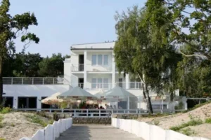 Bursztyn Hotel