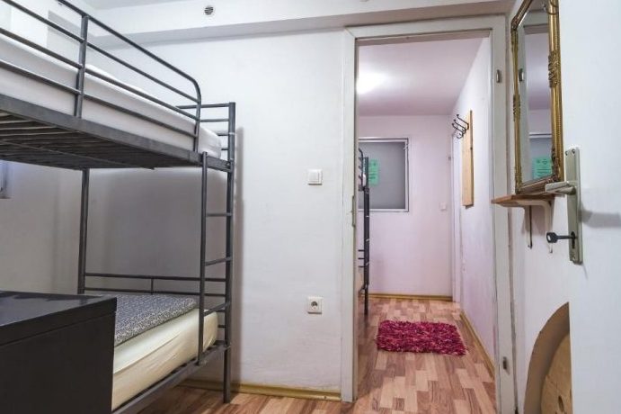 hostel 24