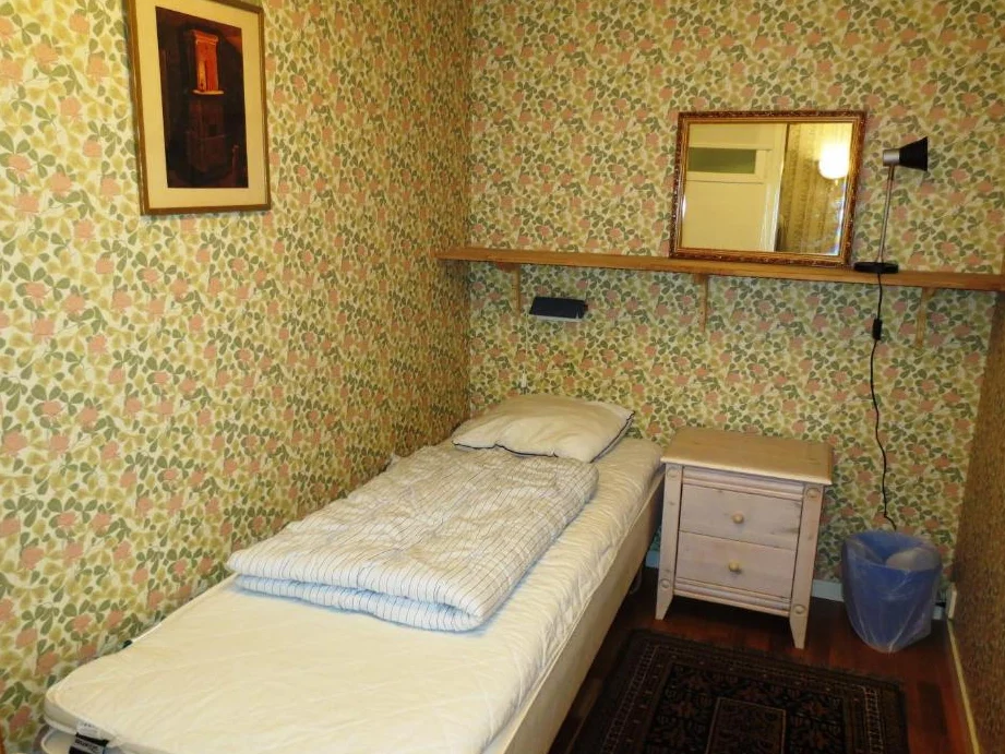 hostel pro bed breakfast