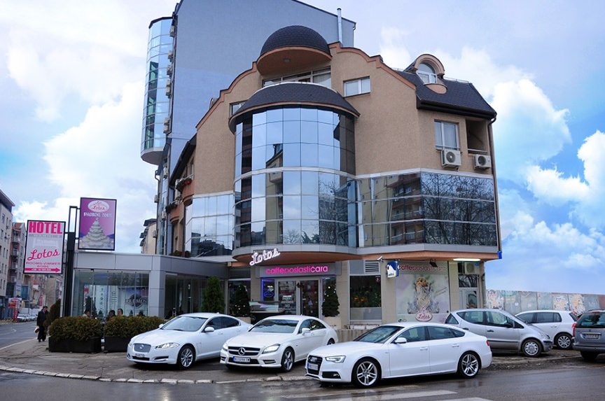 hotel lotos