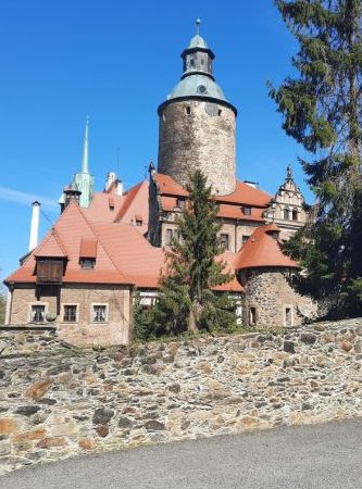 Lawendowa Wola - noclegi w Izerach - Świeradów, Zamek Czocha 1 lawendowa wola noclegi w izerach swieradow zamek czocha