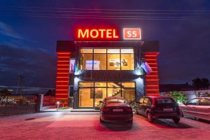 MOTEL S5 * * * Beata Fale艅czyk 5 MOTEL S5 * * * Beata Fale艅czyk